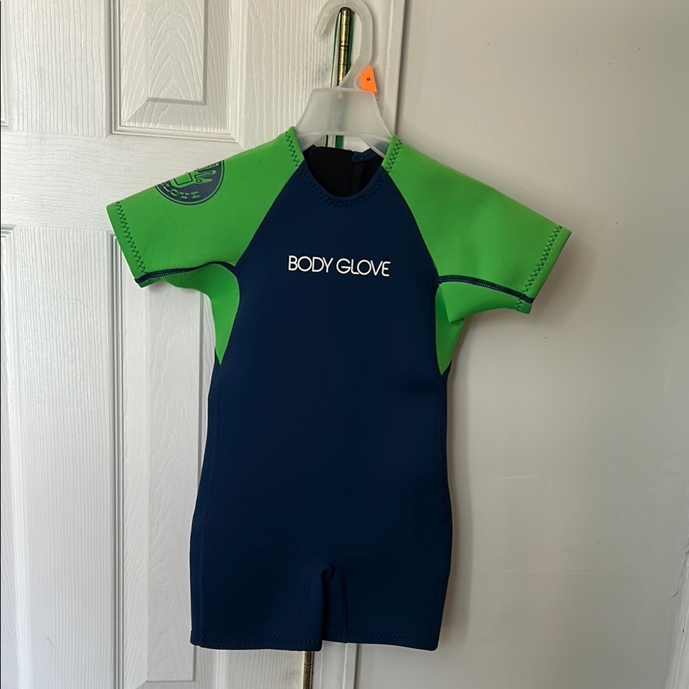 Body Glove Kids short WET Suit - Blue and Green